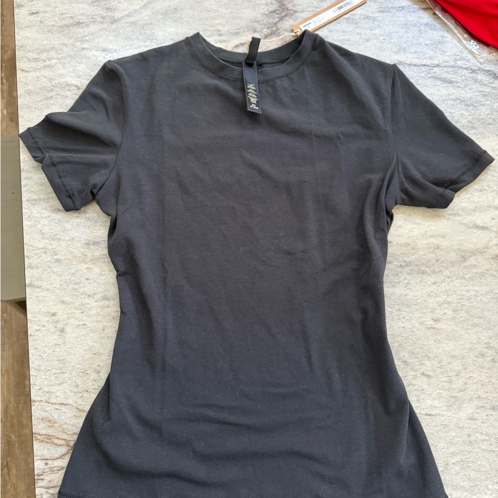 SKIMS black Fitted Short Sleeve T-Shirt